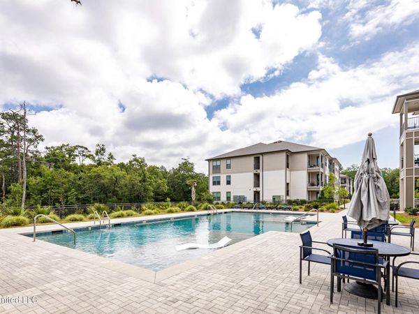 2501 Bienville Boulevard, Ocean Springs, MS 39564