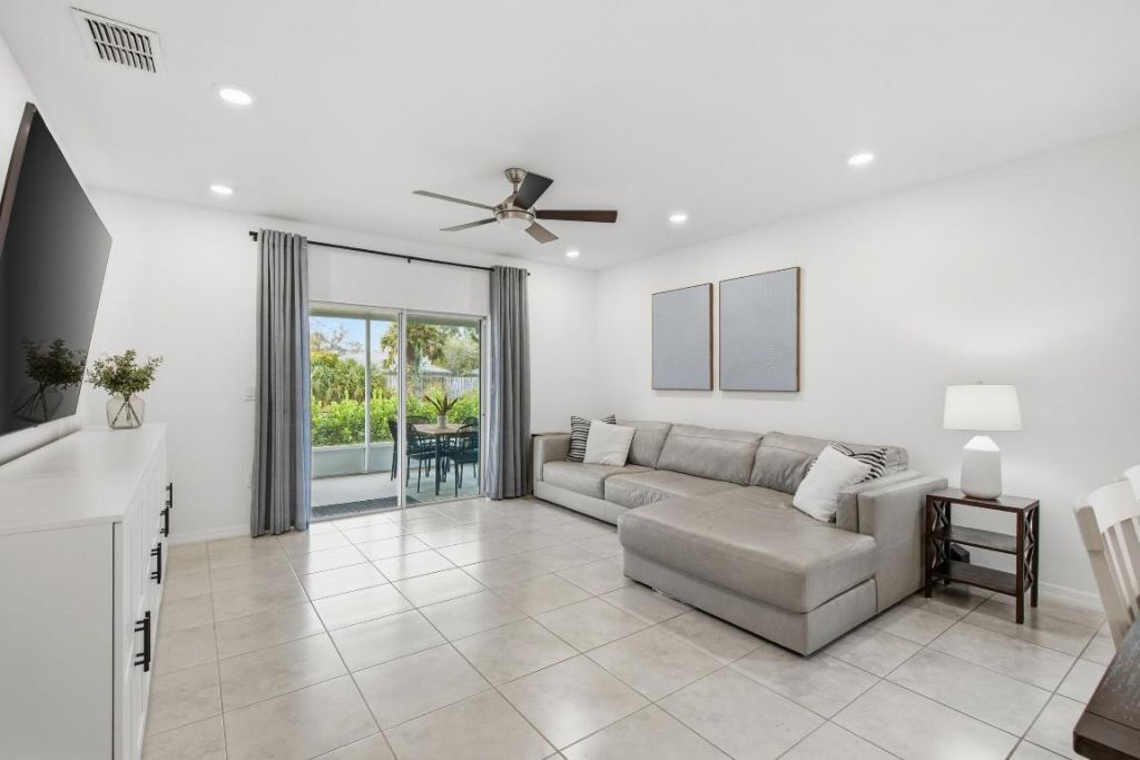 2220 SE Lucaya Street, Port Saint Lucie, FL 34952 Photo