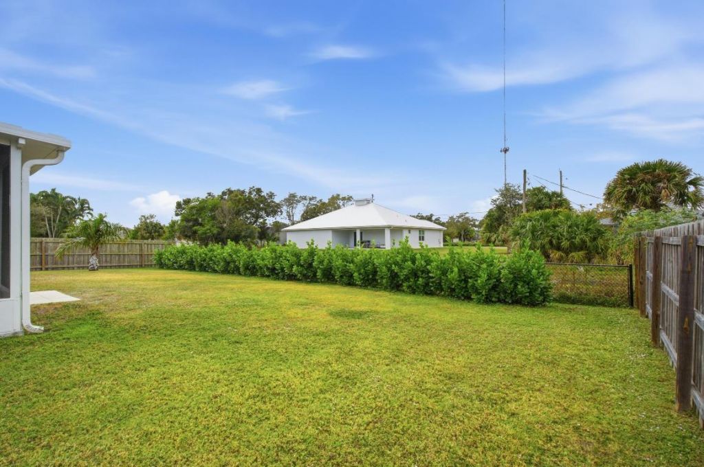 2220 SE Lucaya Street, Port Saint Lucie, FL 34952 Photo