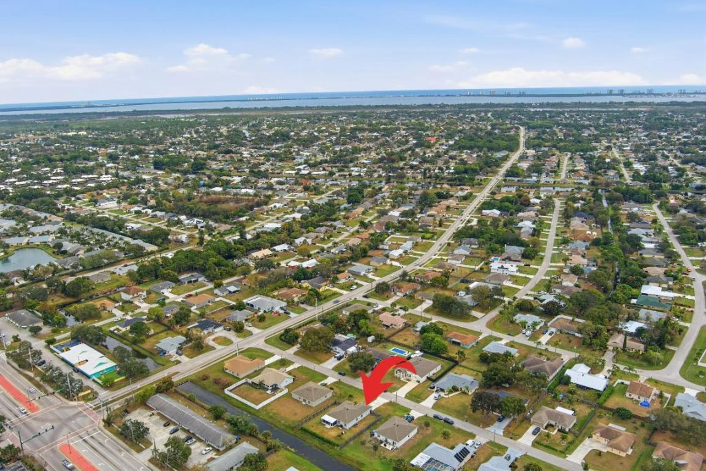 2220 SE Lucaya Street, Port Saint Lucie, FL 34952 Photo