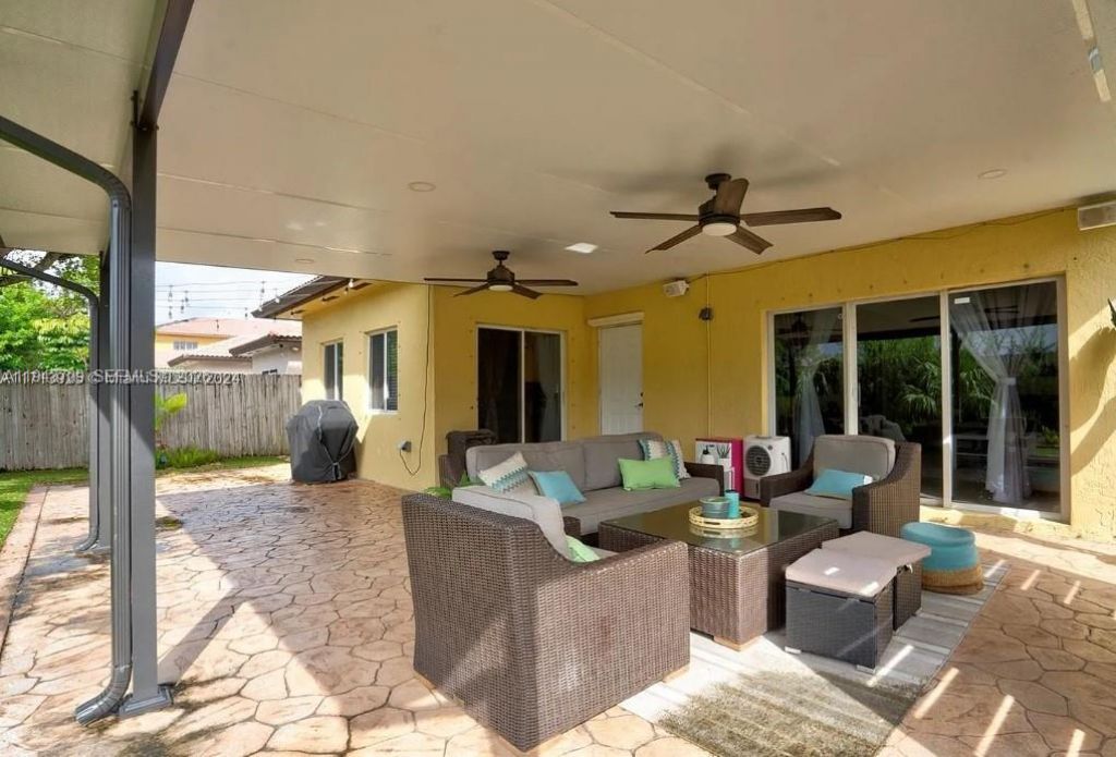 11410 SW 229th Ter, Miami, FL 33170 Photo