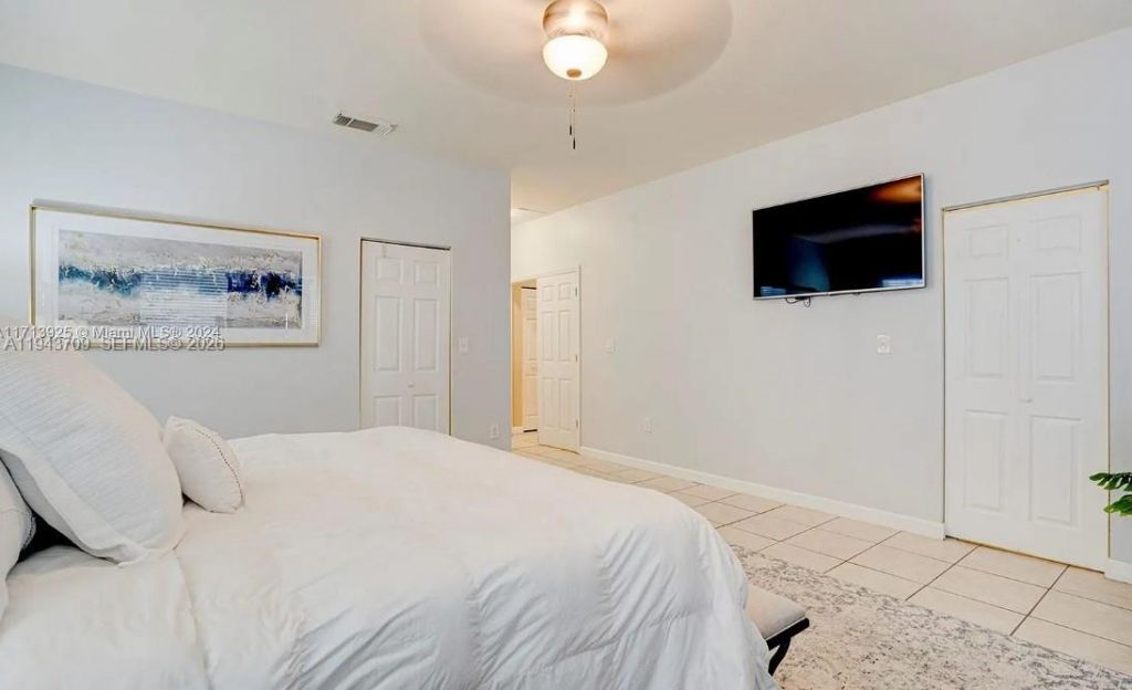 11410 SW 229th Ter, Miami, FL 33170 Photo