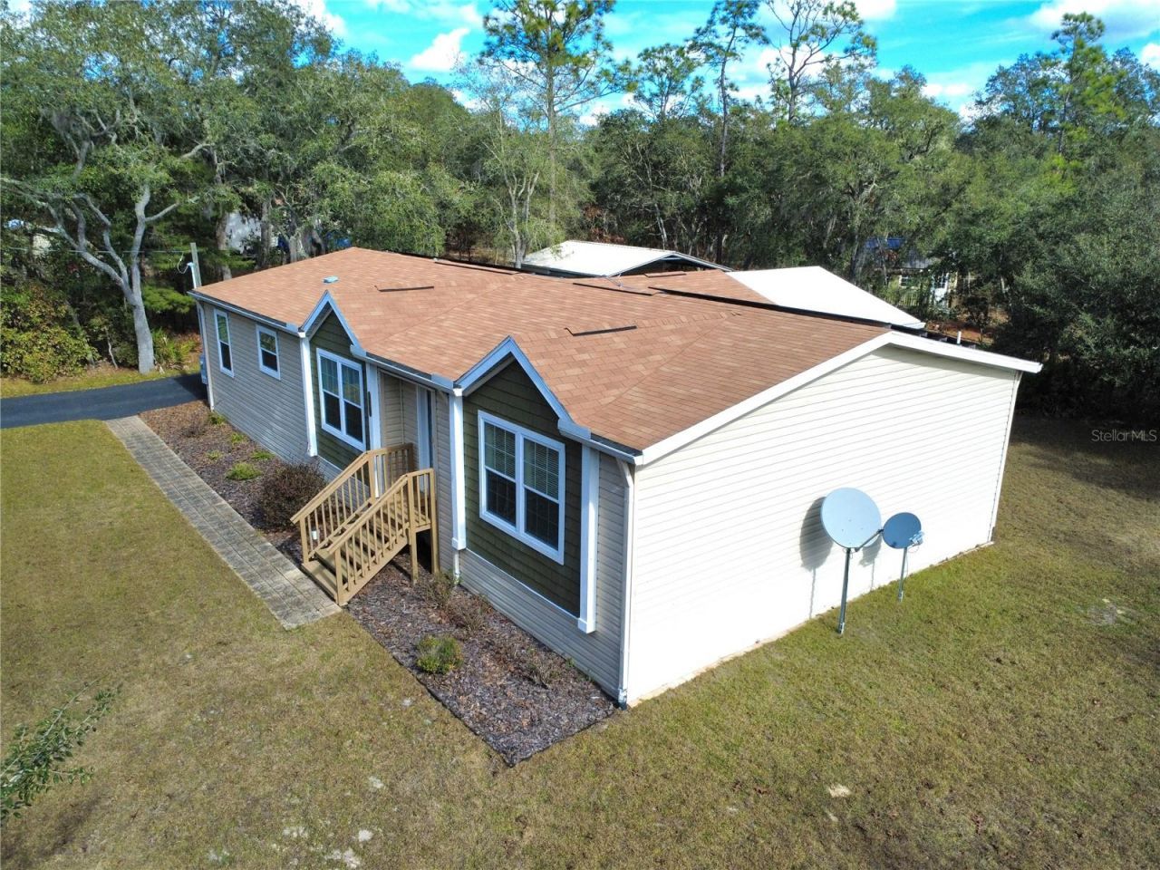 8261 NE 118th Terrace, Bronson, FL 32621 Photo
