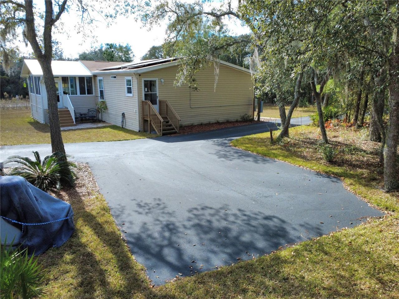 8261 NE 118th Terrace, Bronson, FL 32621 Photo