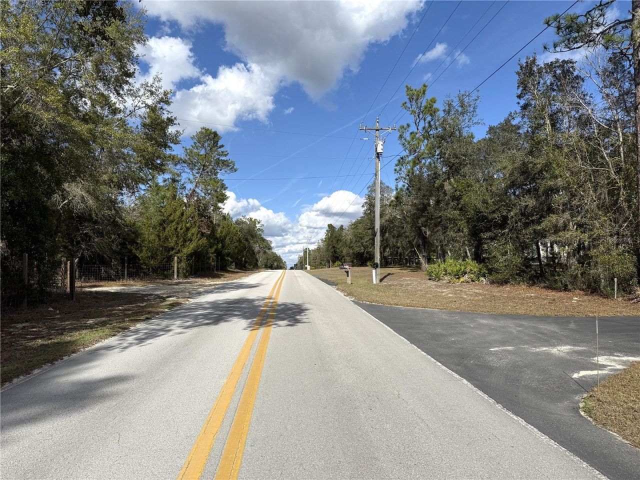 8261 NE 118th Terrace, Bronson, FL 32621 Photo