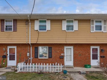 449 HILLSIDE AVENUE, LANCASTER, PA 17603