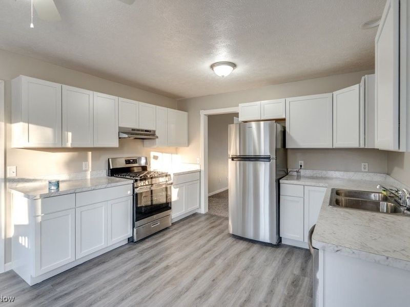 10488 California Street, Reminderville, OH 44202 Photo 14