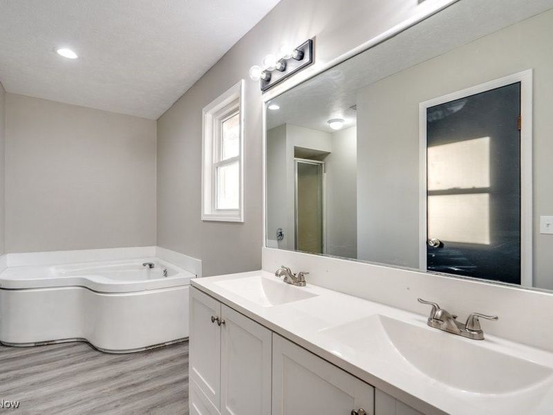 10488 California Street, Reminderville, OH 44202 Photo 20