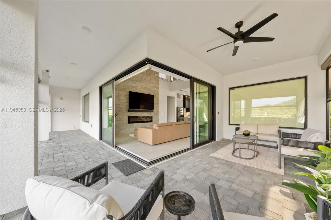 3011 Kensington Av, Davenport, FL 33837 Photo
