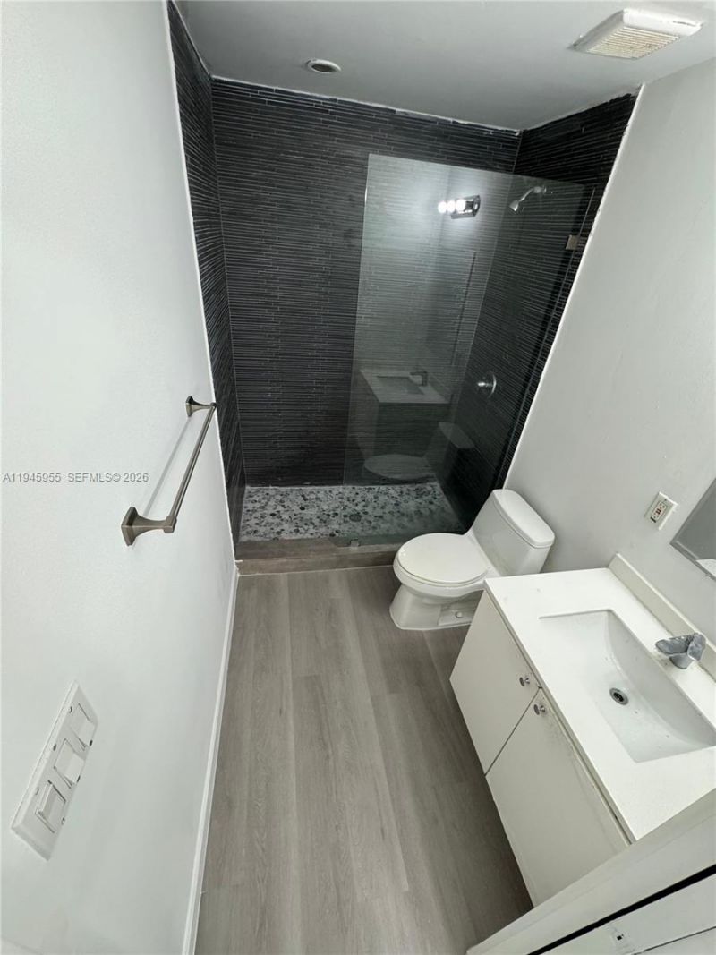 820 15th St, Unit 103, Miami Beach, FL 33139 Photo