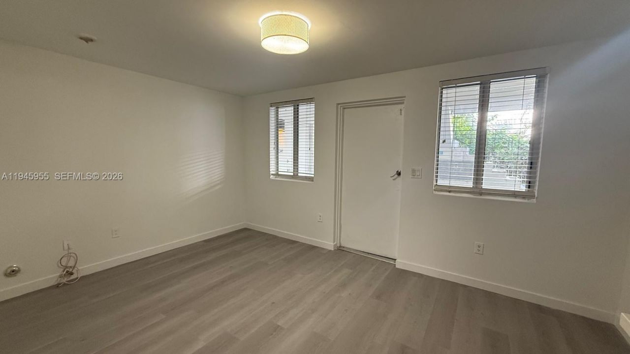 820 15th St, Unit 103, Miami Beach, FL 33139 Photo