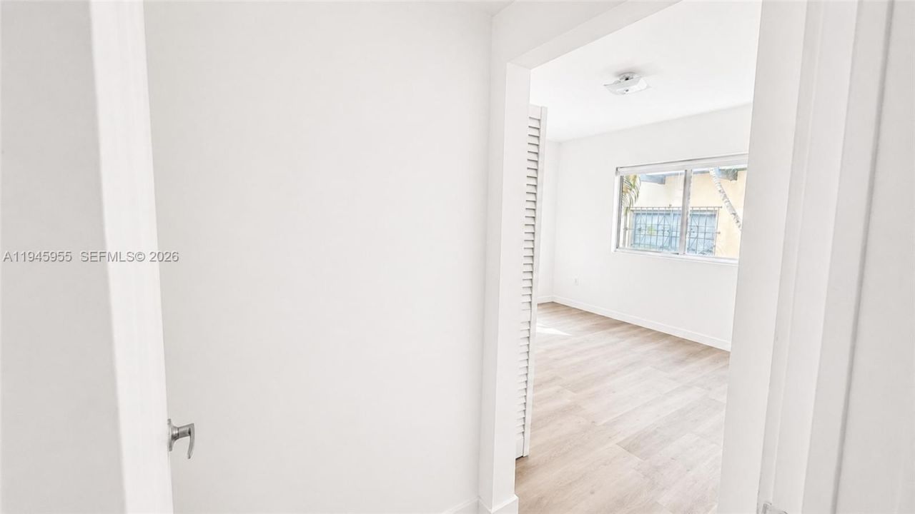 820 15th St, Unit 103, Miami Beach, FL 33139 Photo