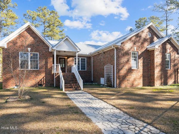 224 Creek Drive, Aurora, NC 27806