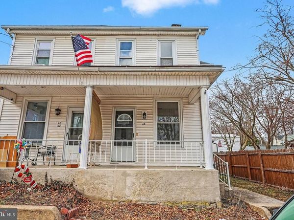 40 S FRONT STREET, YORK HAVEN, PA 17370