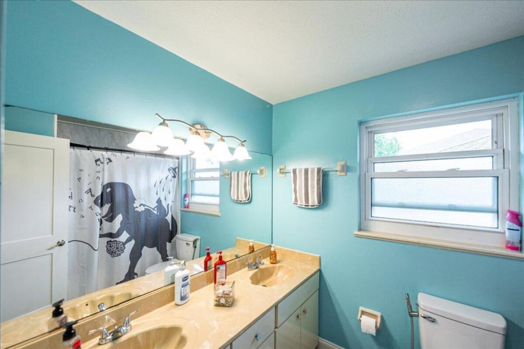 2812 SE Pace Drive, Port Saint Lucie, FL 34984 Photo