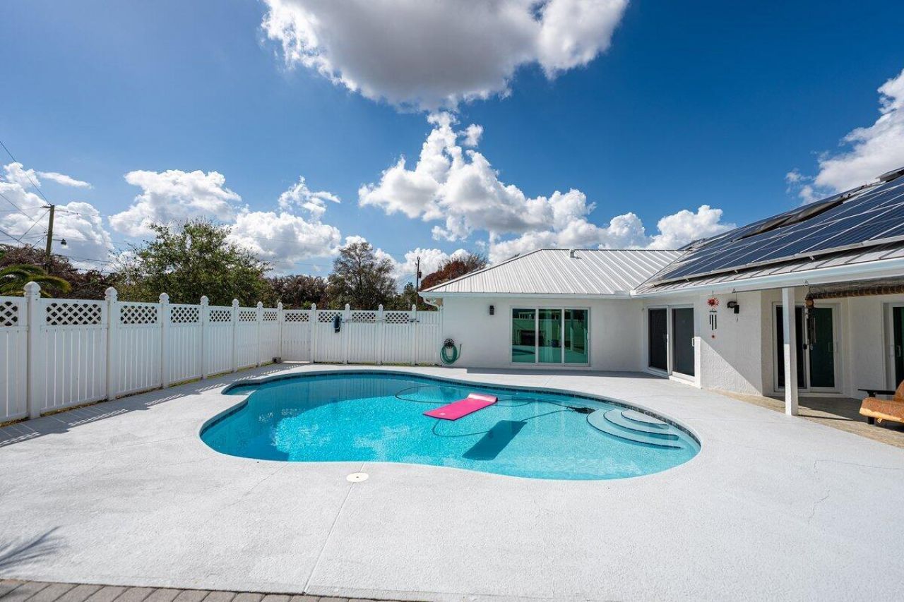 2812 SE Pace Drive, Port Saint Lucie, FL 34984 Photo