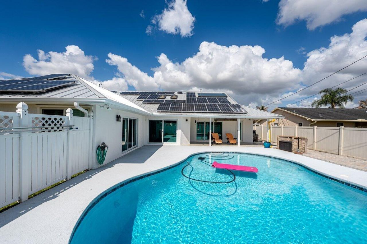 2812 SE Pace Drive, Port Saint Lucie, FL 34984 Photo