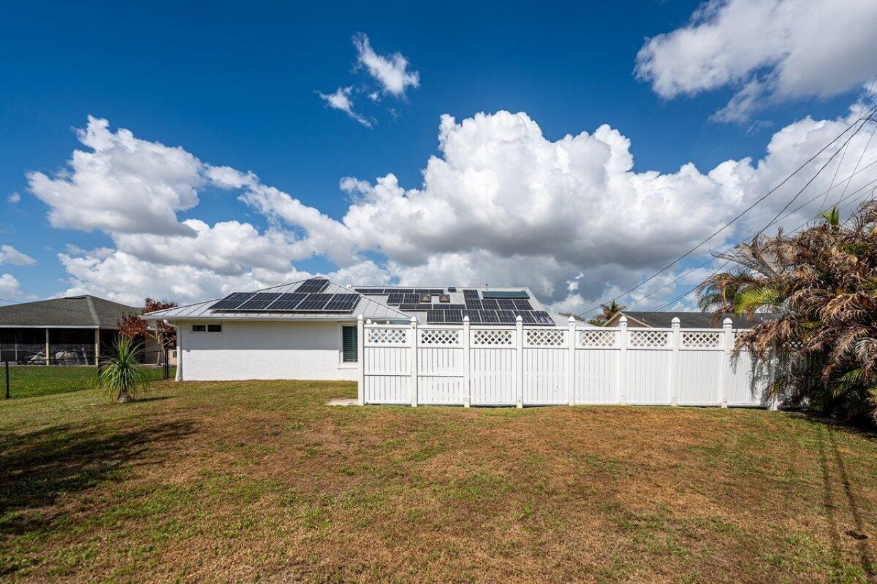 2812 SE Pace Drive, Port Saint Lucie, FL 34984 Photo