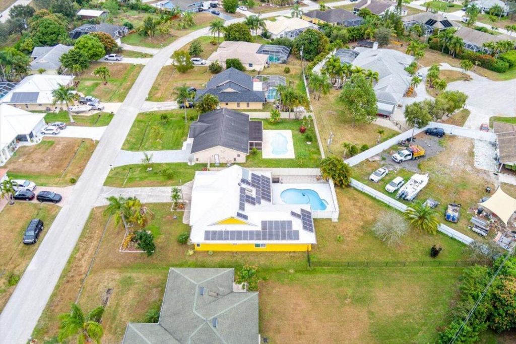 2812 SE Pace Drive, Port Saint Lucie, FL 34984 Photo