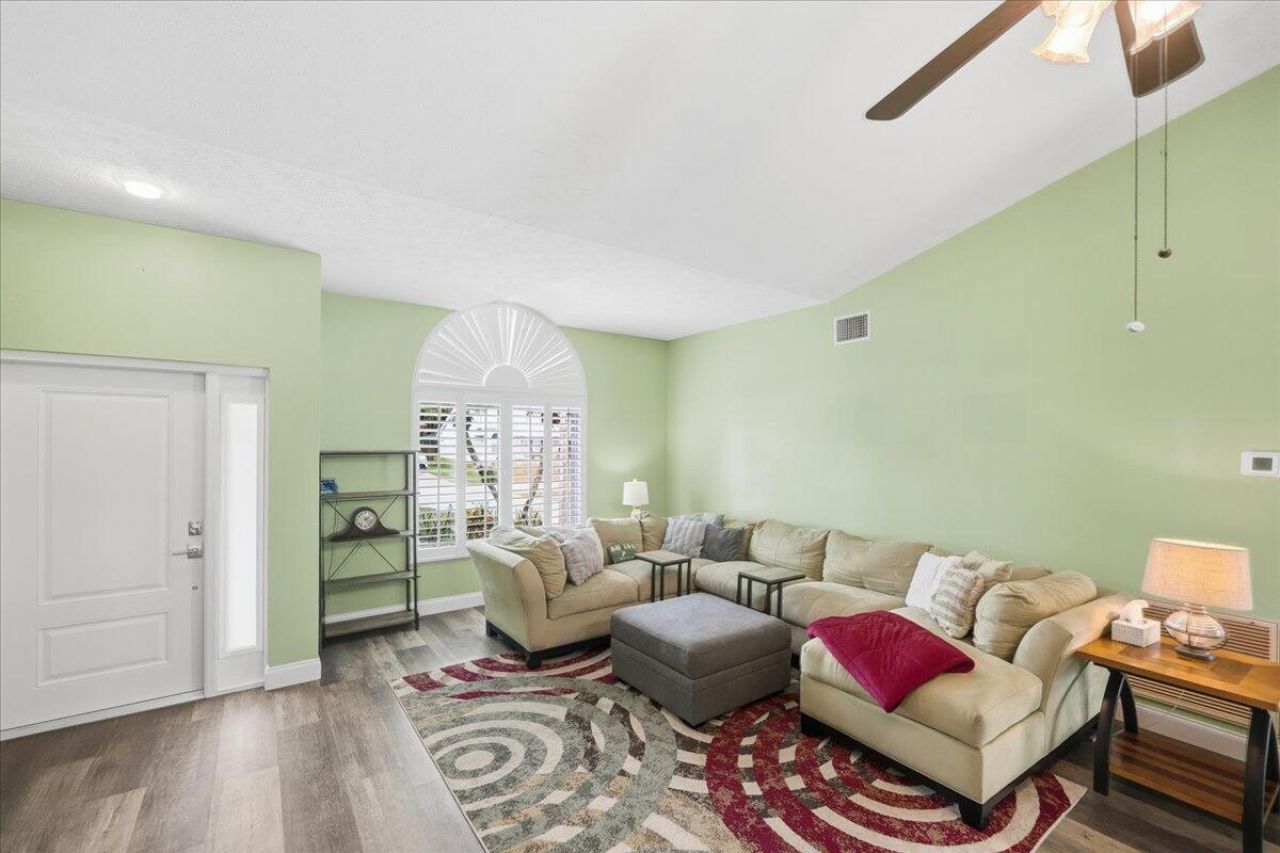 2812 SE Pace Drive, Port Saint Lucie, FL 34984 Photo