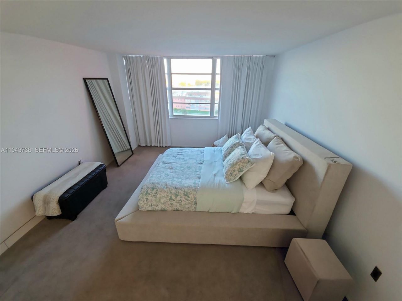 1351 NE Miami Gardens Dr, Unit 806E, Miami, FL 33179 Photo