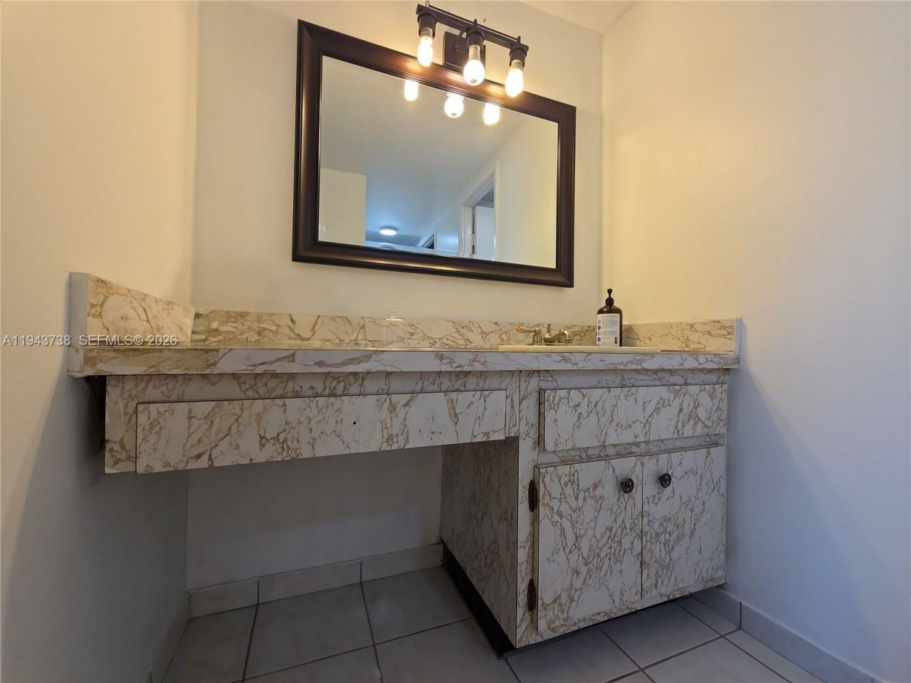 1351 NE Miami Gardens Dr, Unit 806E, Miami, FL 33179 Photo