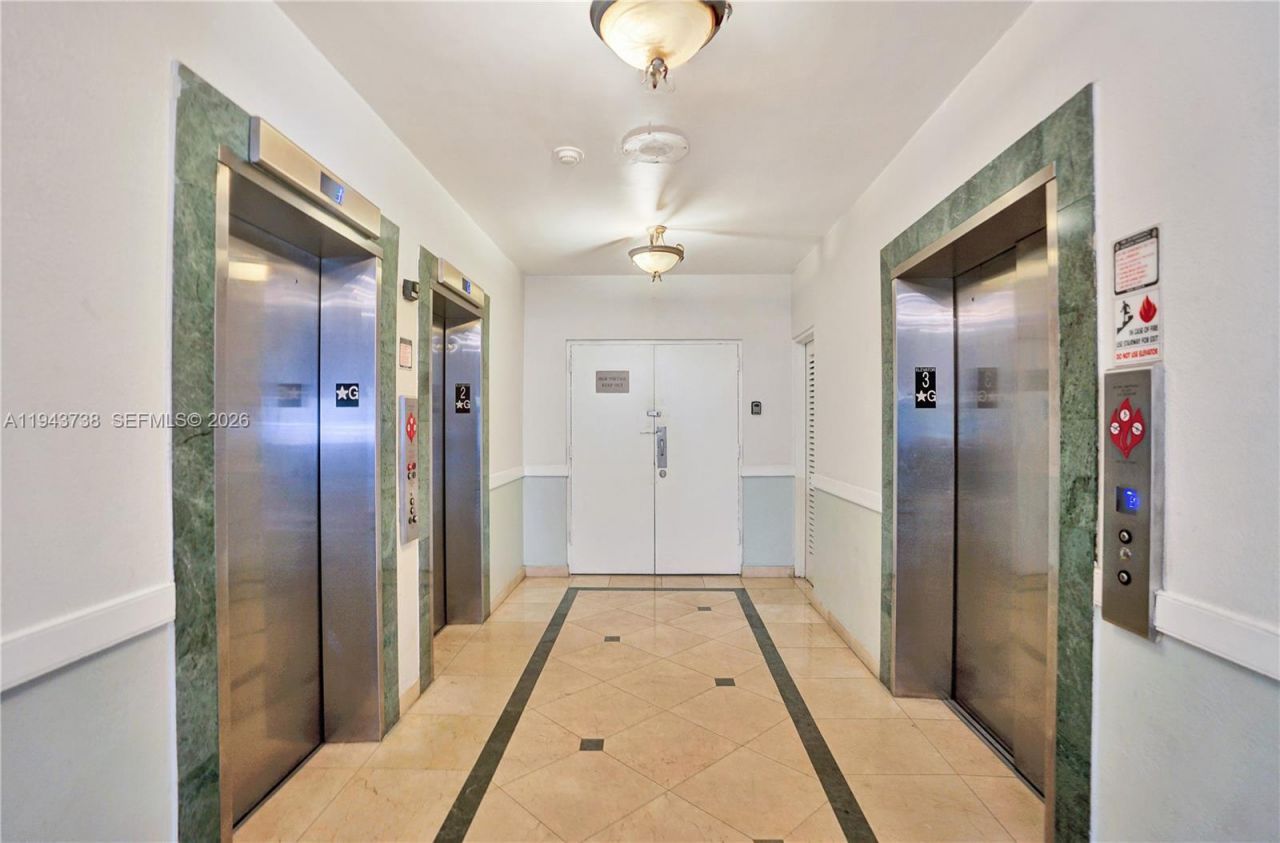 1351 NE Miami Gardens Dr, Unit 806E, Miami, FL 33179 Photo