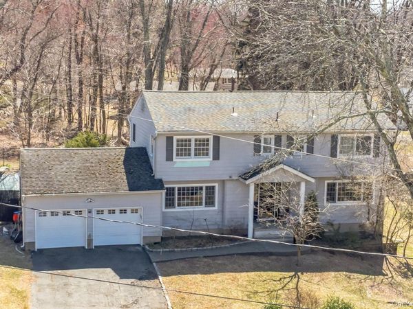 23 Moccasin Place , Monsey, NY 10952