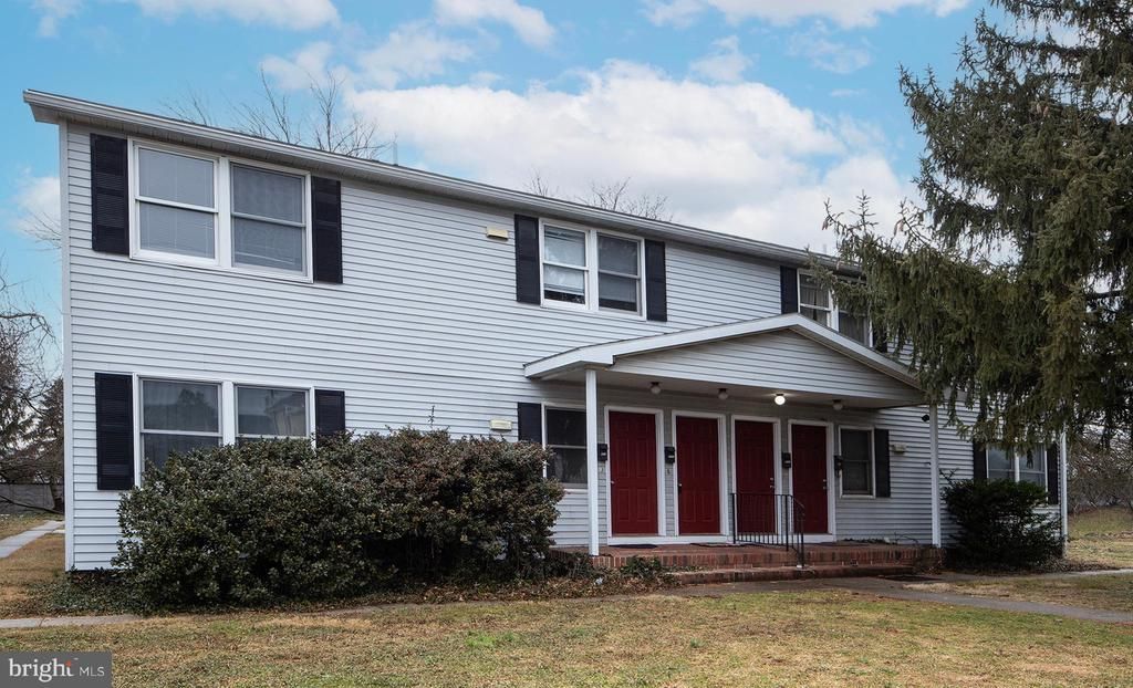 605 A W North Avenue, Palmyra, PA 17078 Main Photo