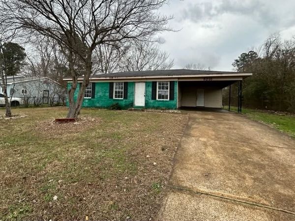8216 LEIGHTON LN, Millington, TN 38053