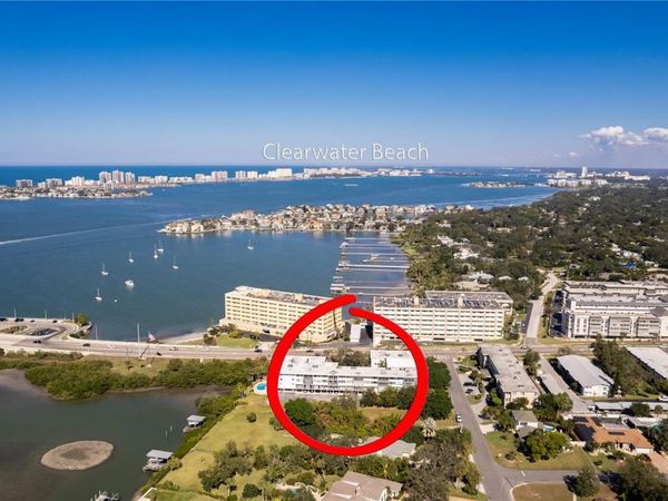 50 HARBOR VIEW LANE, Unit 11, BELLEAIR BLUFFS, FL 33770