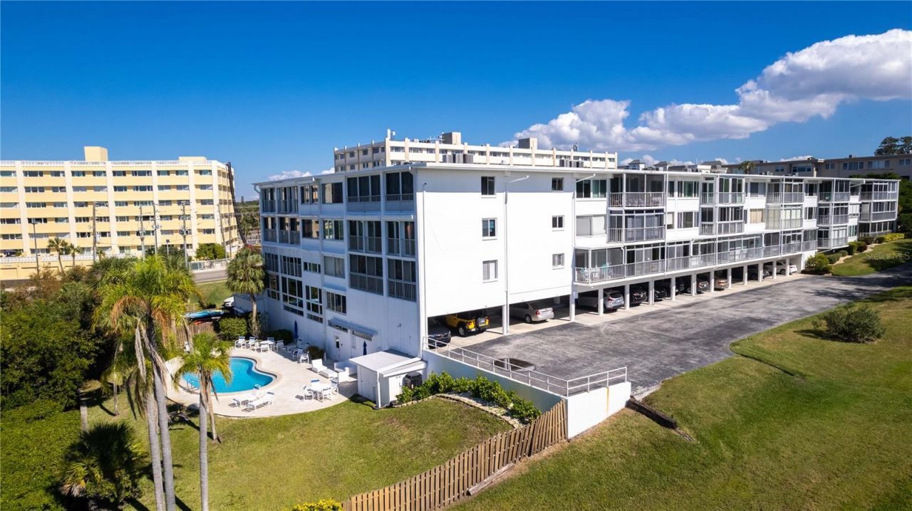 50 Harbor View Lane, Unit 11, Belleair Bluffs, FL 33770 Photo