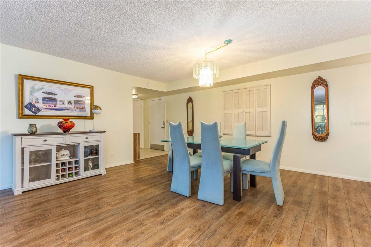 50 Harbor View Lane, Unit 11, Belleair Bluffs, FL 33770 Photo