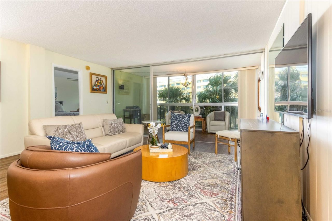 50 Harbor View Lane, Unit 11, Belleair Bluffs, FL 33770 Photo