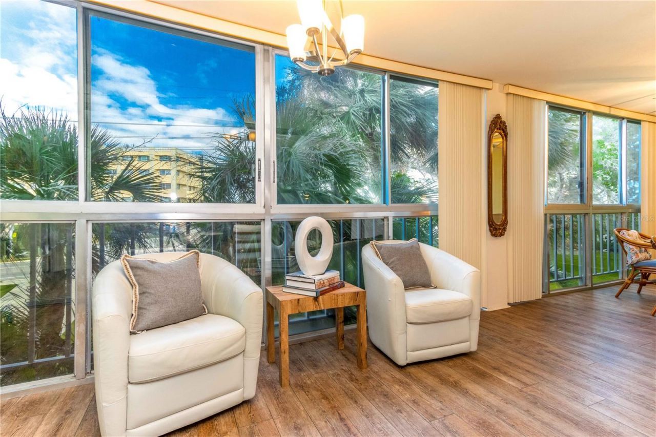 50 Harbor View Lane, Unit 11, Belleair Bluffs, FL 33770 Photo