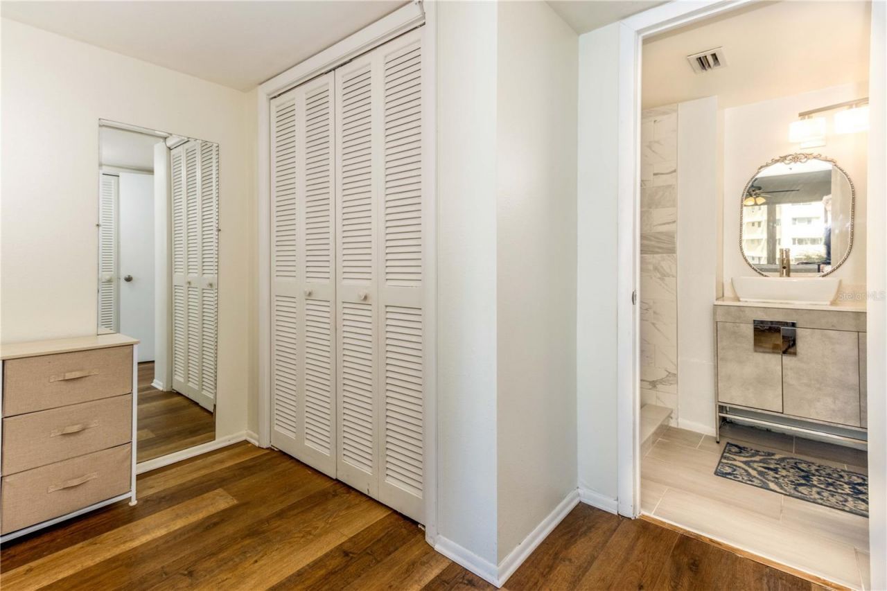 50 Harbor View Lane, Unit 11, Belleair Bluffs, FL 33770 Photo