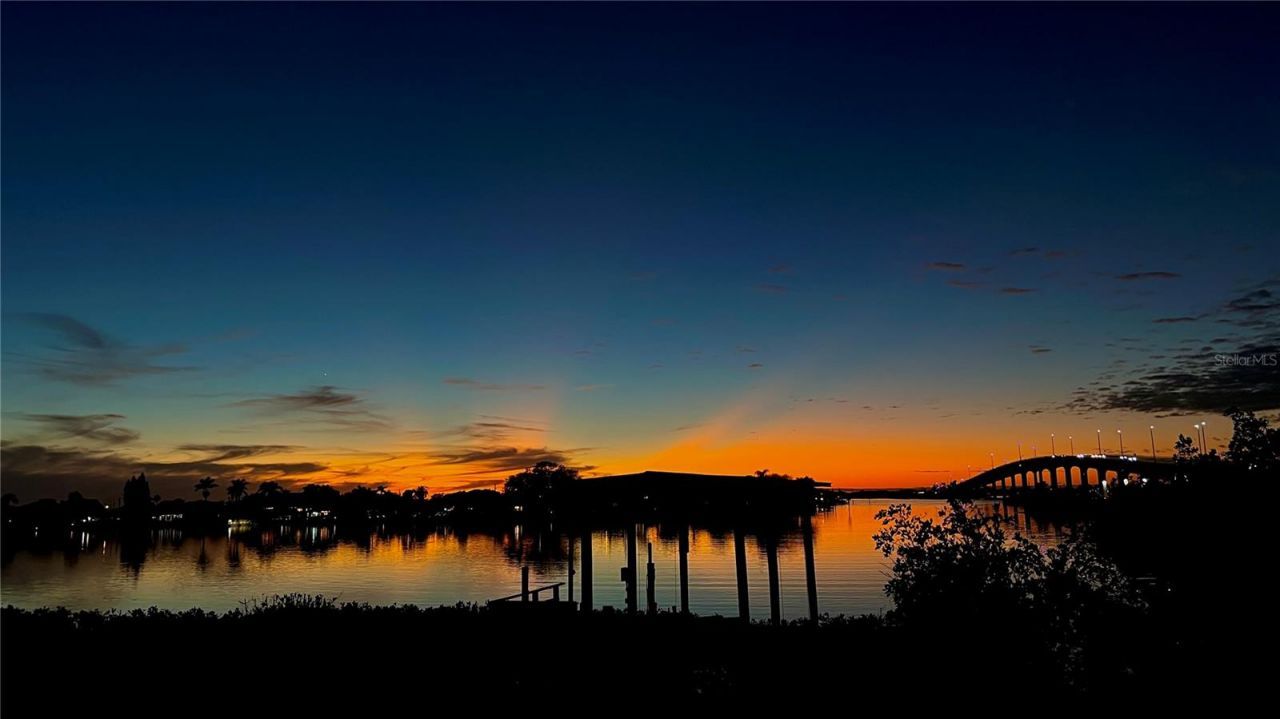 50 Harbor View Lane, Unit 11, Belleair Bluffs, FL 33770 Photo