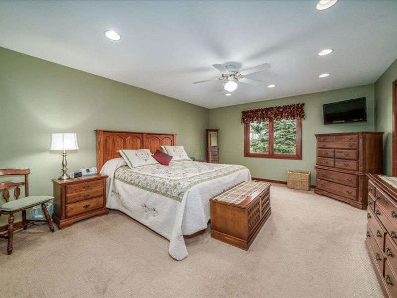 4758 Briargrove Drive, Groveport, OH 43125 Photo 19