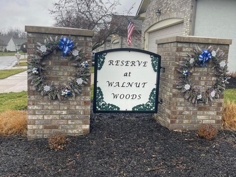 4758 Briargrove Drive, Groveport, OH 43125 Photo 2