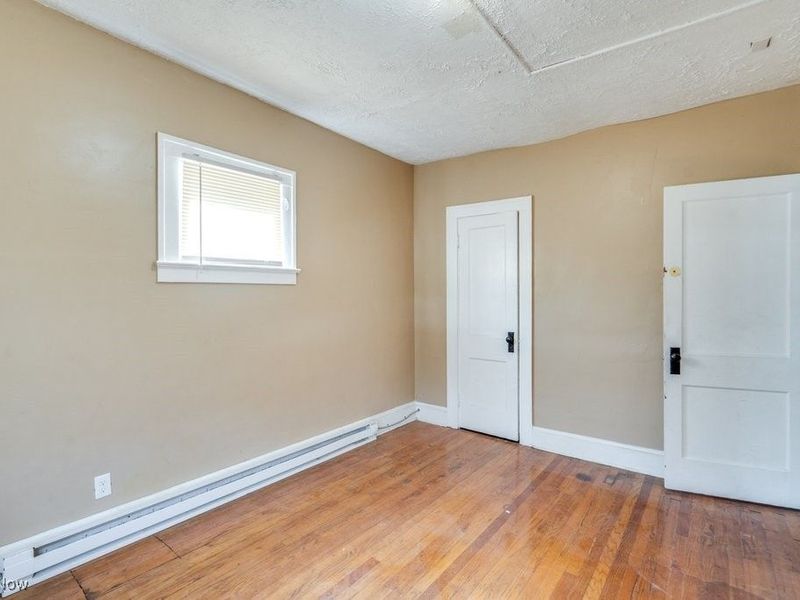 11402 Avon Avenue, Cleveland, OH 44105 Photo 23