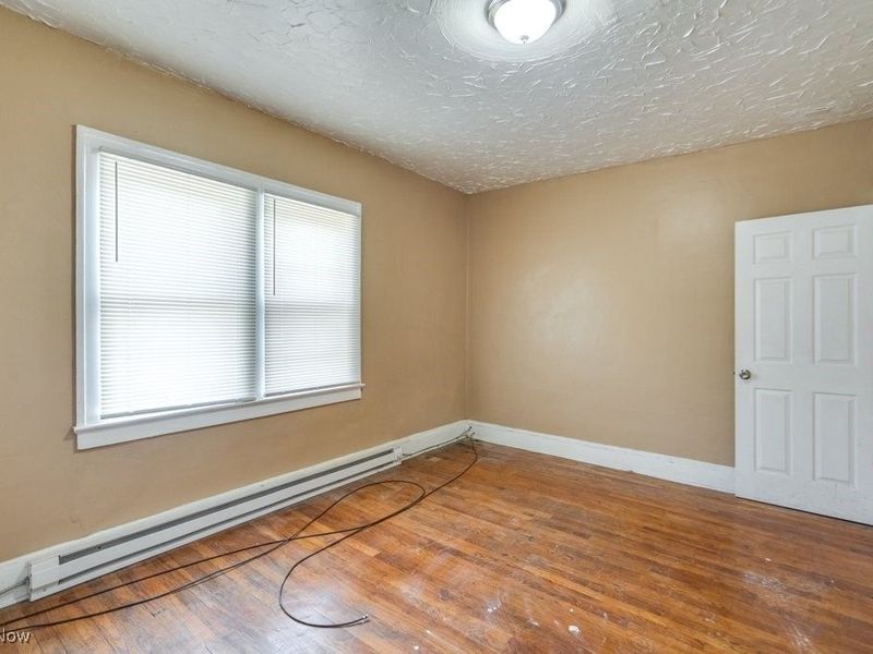 11402 Avon Avenue, Cleveland, OH 44105 Photo 27