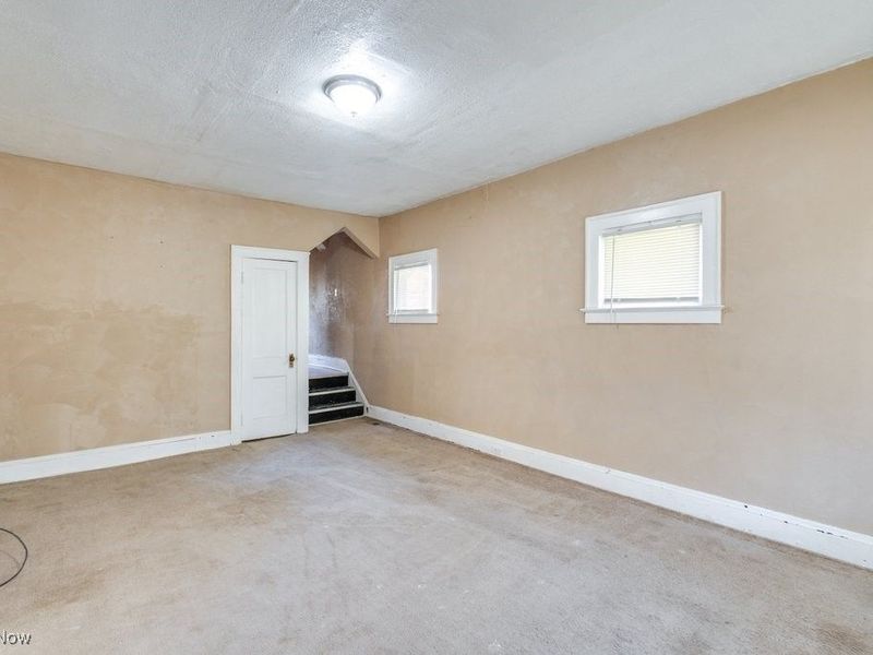 11402 Avon Avenue, Cleveland, OH 44105 Photo 6