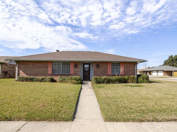 600 Oaklawn Dr, Houma, LA 70363