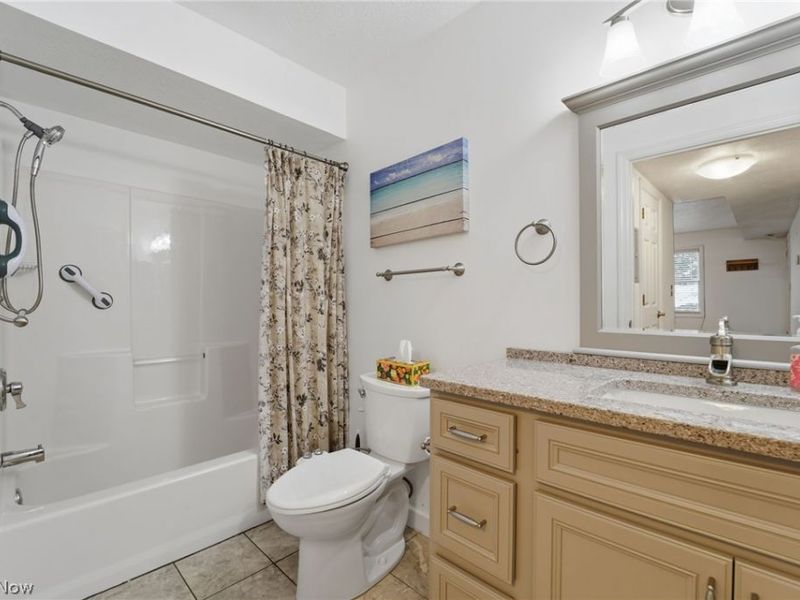 5237 W Lake Road W, Unit 1011, Saybrook, OH 44004 Photo 21