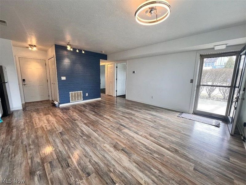 5237 W Lake Road W, Unit 1011, Saybrook, OH 44004 Photo 7