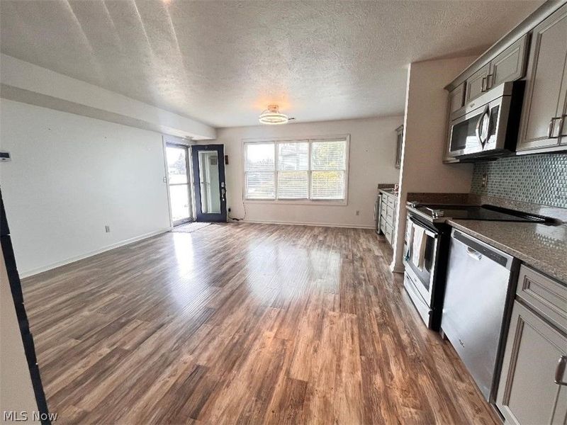 5237 W Lake Road W, Unit 1011, Saybrook, OH 44004 Photo 8