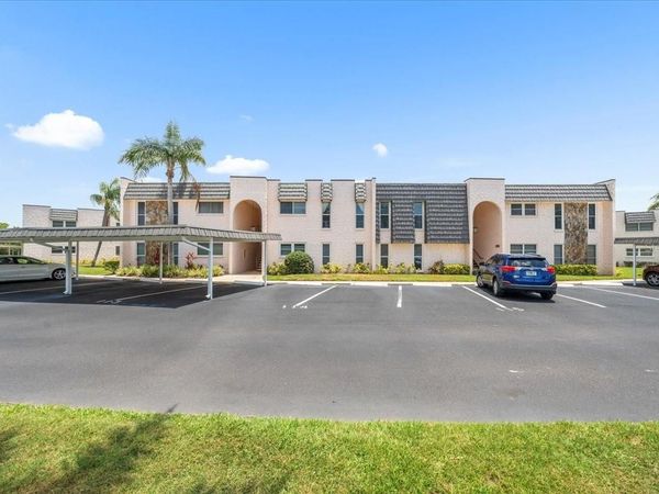 213 FERNWOOD CIRCLE, Unit 213, SEMINOLE, FL 33777