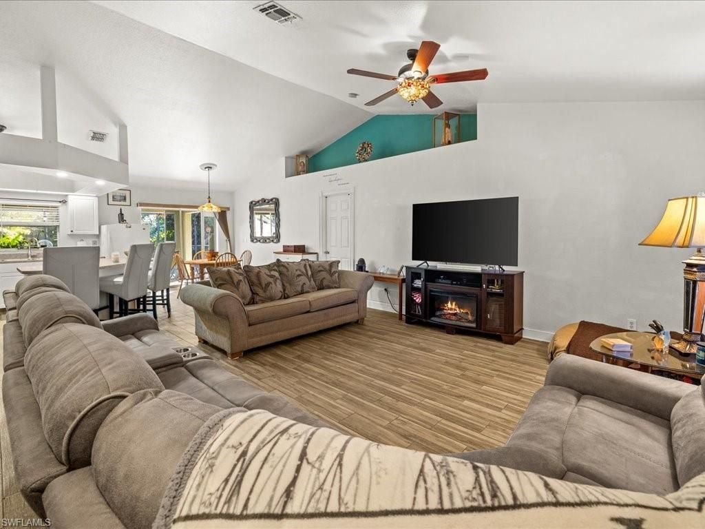 1209 NW 25th Pl, Cape Coral, FL 33993 Photo