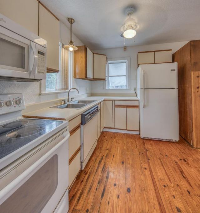 1126 N J Street, Lake Worth Beach, FL 33460 Photo