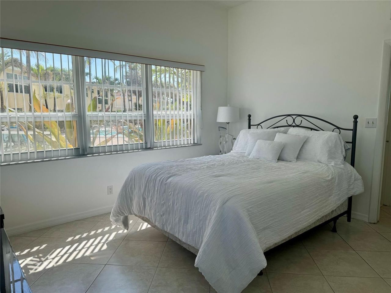 6000 N Ocean Boulevard, Unit 1D, Lauderdale by the Sea, FL 33308 Photo